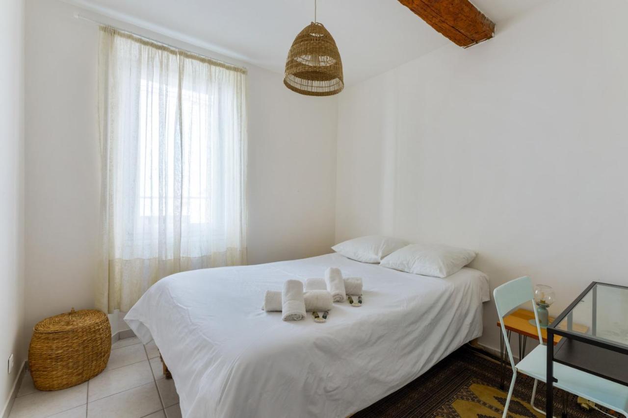 Appartement Tonnel - Welkeys Bandol Bagian luar foto
