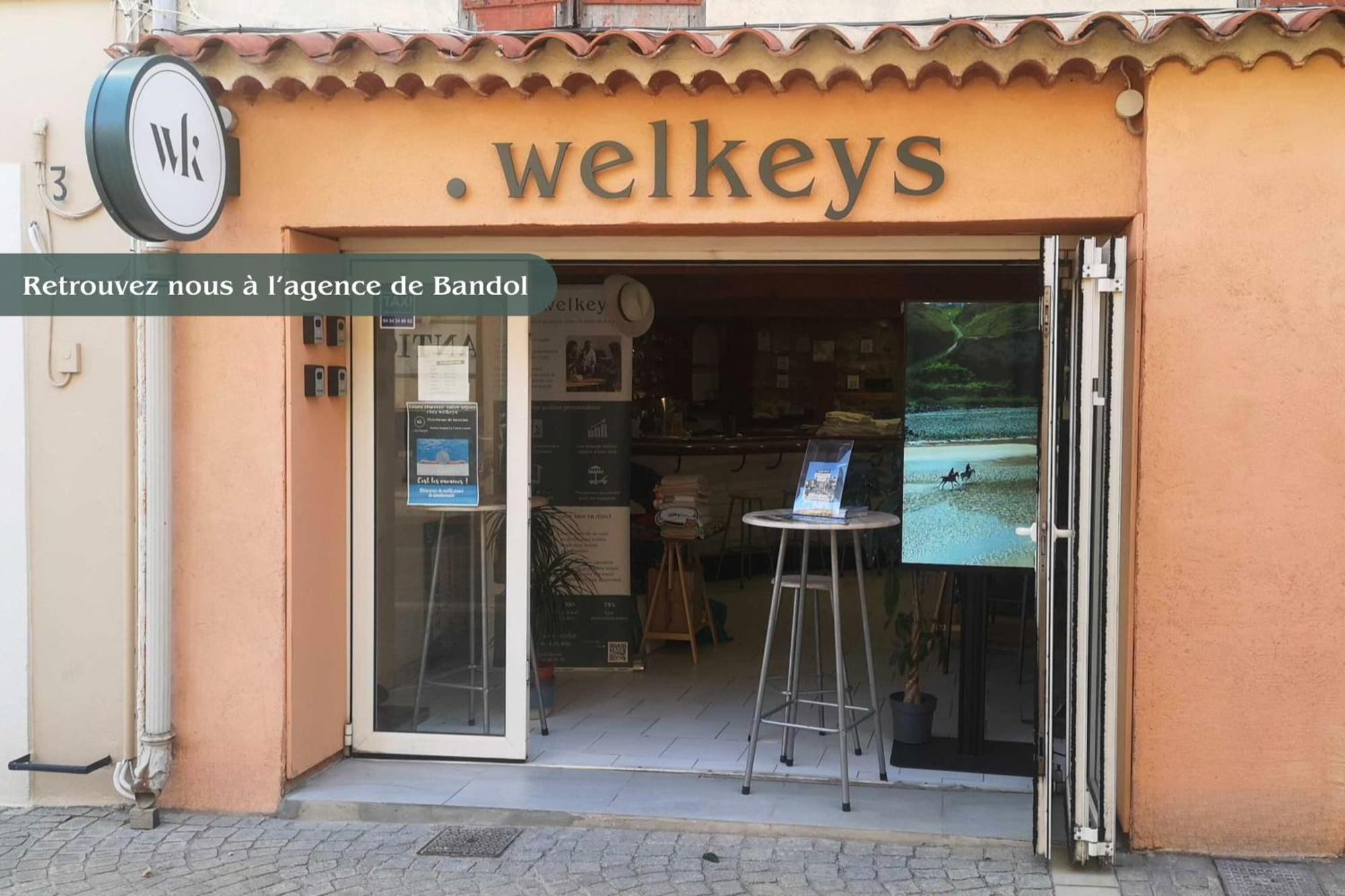 Appartement Tonnel - Welkeys Bandol Bagian luar foto
